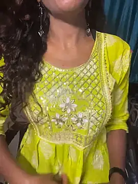 دردشة Indian-Squirt الجنسية المباشرة