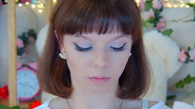 Chat +18 de ElisabethDavis ao vivo