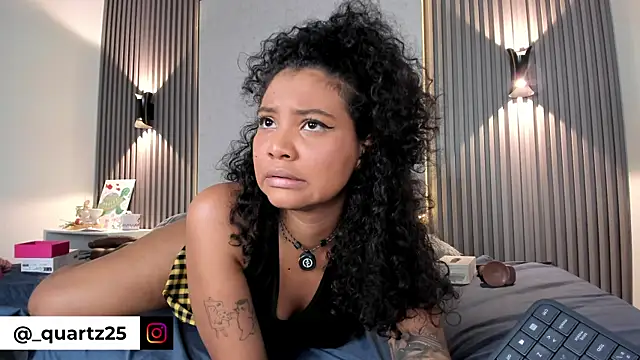 Zafiiraa 现场XXX聊天