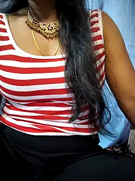 Ezabelljohn Adlı Modelin Web Kamerası Şovu