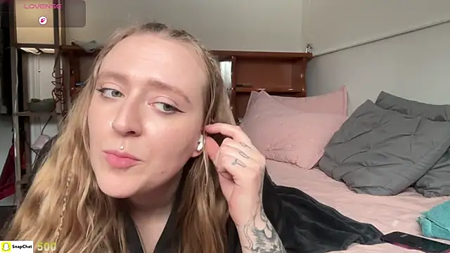 Pattyworld69: онлайн-секс-чат