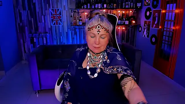 LilaMaharani Show in webcam