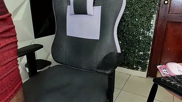 ManSant: онлайн-секс-чат