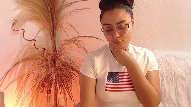 _Kim__M Live XXX-Chat