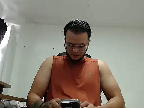 Masterboy00 – webcam-show