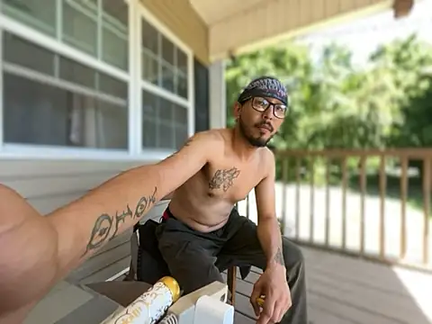 ThrowedWorldWide Webcam show