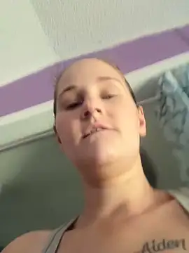 lolabunny9's Webcam Show