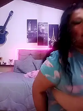 Keyla01_ Adlı Modelin Canlı XXX Sohbeti