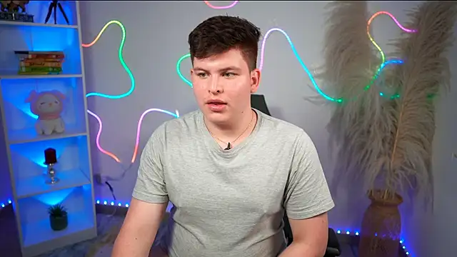 Thiago___ Webcam show