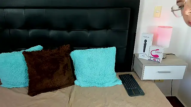 دردشة Natalye_23 الجنسية المباشرة