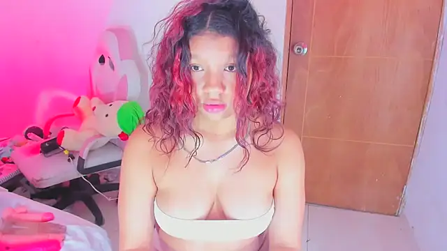 Emily_Coper18 Chat XXX live