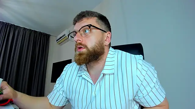 Онлайн чат XXX Findom_guy