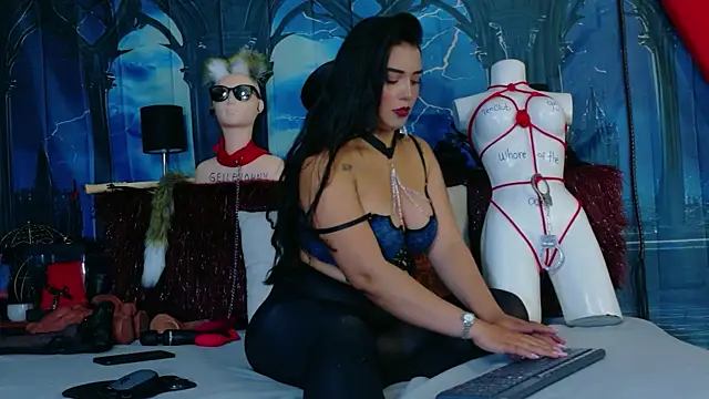 دردشة MeliizaQueen الجنسية المباشرة