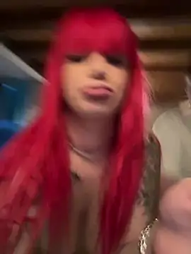 Dollyred Webcam-Show