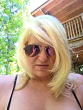 LadyB07: вебкам-шоу