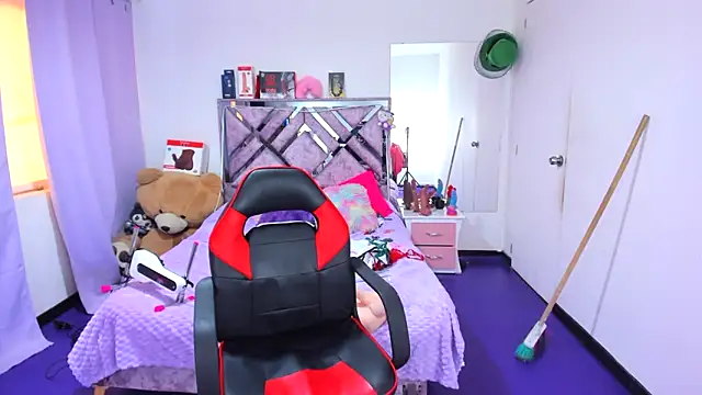 دردشة Luna_Analya الجنسية المباشرة