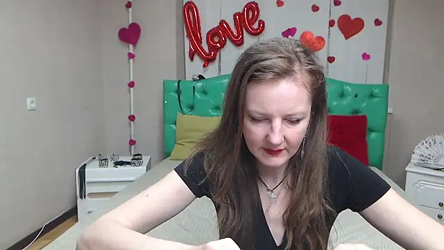 دردشة MeganPirs الجنسية المباشرة