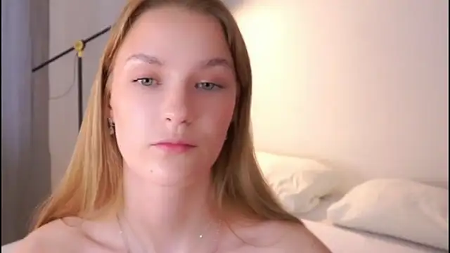 HellenSlavis webcam show