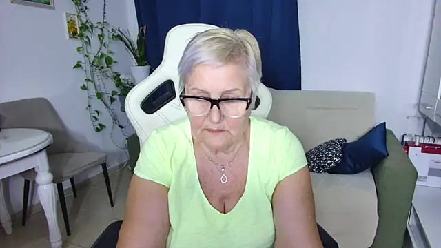 Živý XXX chat Selenna57