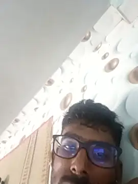 manikanda64 Show in webcam