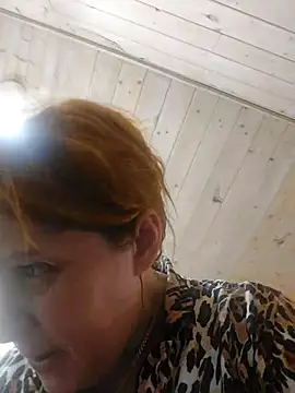 Chatroom XXX en direct de GingerFoxy