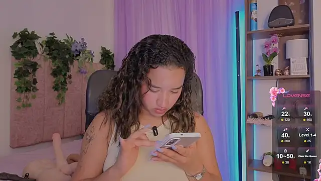 แชท XXX สดของ emilyrouxe