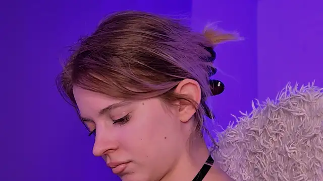 Sembang XXX Secara Langsung TinaDavil