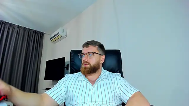 Živý XXX chat Findom_guy