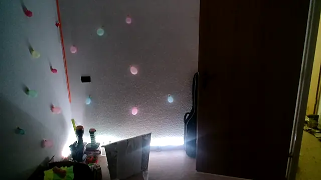 hei_69 Chat XXX in diretta