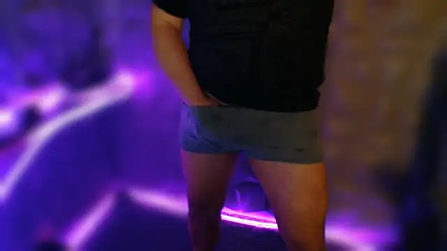 minimumx11 Chat XXX in diretta