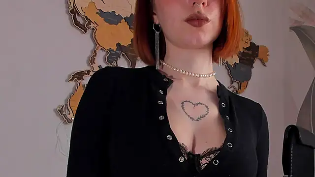 ClaireMathis élő XXX-chatje