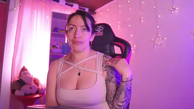 Madison_Mayer Adlı Modelin Canlı XXX Sohbeti