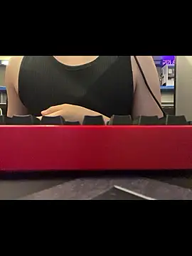 haha8112 Webcam-Show