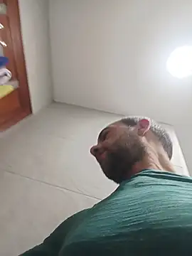 Voy_a_reventarte Webcam show