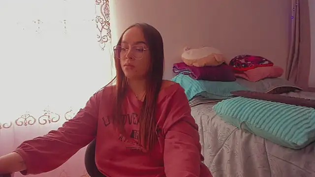 Živý XXX chat HARLEYNAPIER