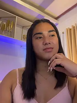 magnificent_kitana webcam show