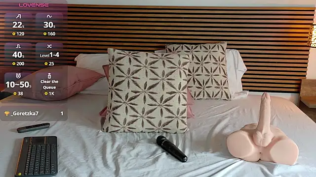 nitha_model25 Live XXX-Chat