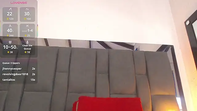 Czat XXX na żywo – SELENA_BIGBOOBS