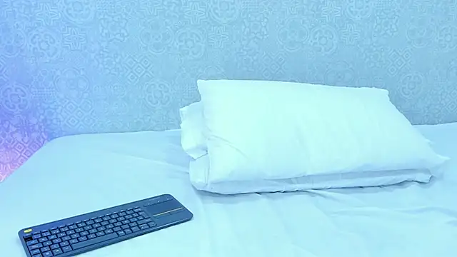 Czat XXX na żywo – kosmic_Angel