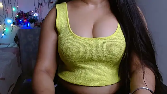 Lusty_Tara live XXX chat