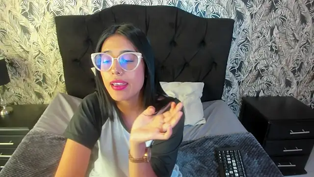 Sub_Scarlett Chat XXX live