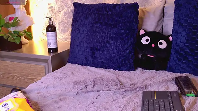 bella_mush's Live XXX Chat