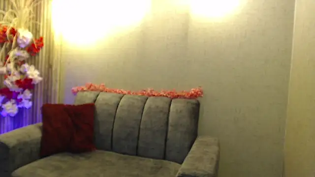 Vicky_Angeel: онлайн-секс-чат