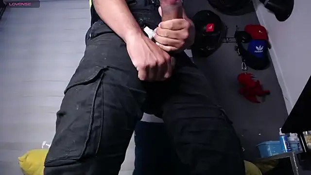 dirty_27cms 即時 XXX 聊天