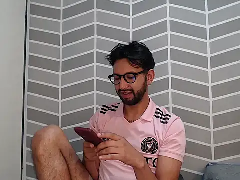 thomass1018's Webcam Show