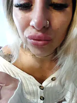 cositarica2555 élő XXX-chatje