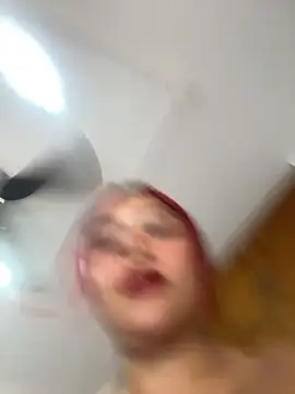 Chat XXX ao vivo de Layla_em