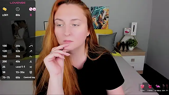 BabeLessi Chat XXX live