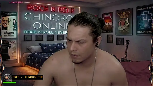 Živý XXX chat chino_roz