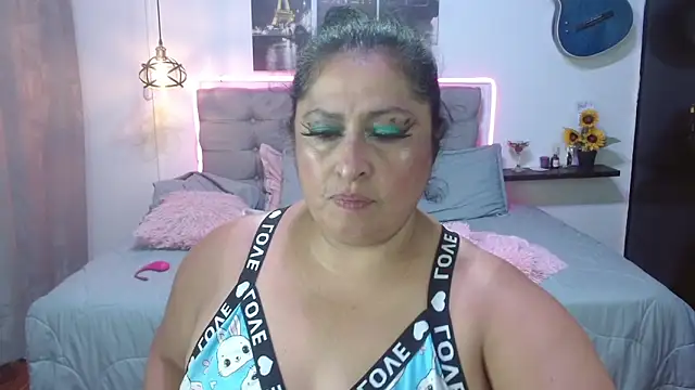 Show de Keyla01_ na webcam